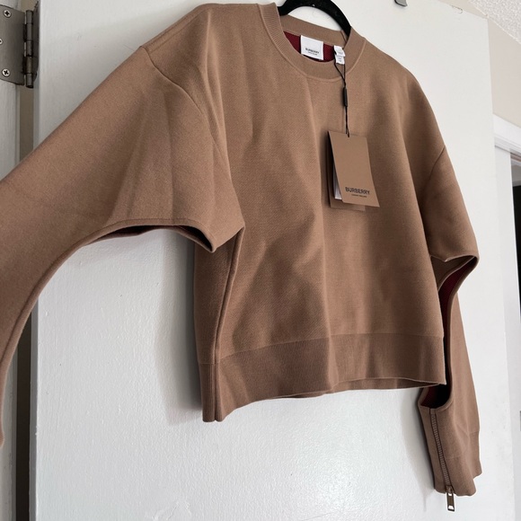 Burberry sweater
